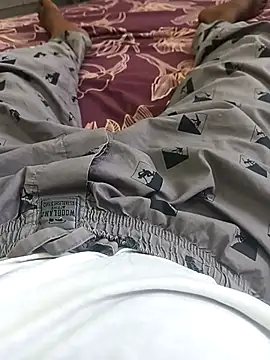 Snapshot of Tn_localboy69 chatting on 09-28-25, 02:28 Tn localboy69 online show from 09-28-25, 02:28