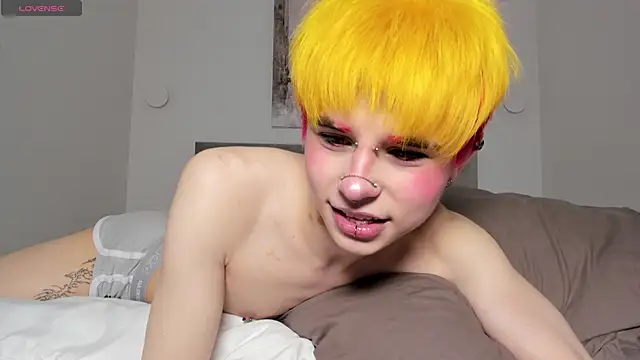 Snapshot of Alex_Vallley chatting on 03-09-25, 06:11 Alex Vallley online show from 03-09-25, 06:11