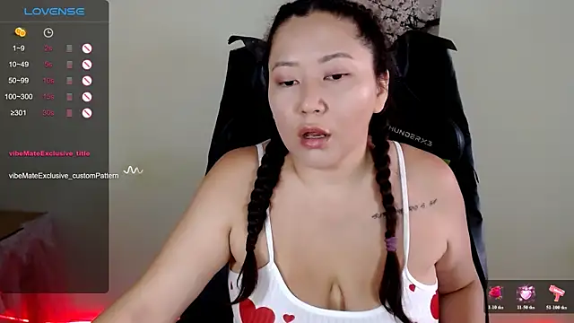 LisaAsianFlower online show from 06-23-26, 04:43