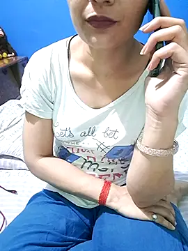 Cute-Zarina online show from 09-28-25, 05:40