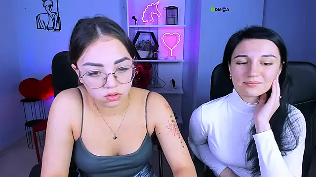 kiki swan online show from 11-13-25, 07:40