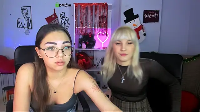 Snapshot of kiki_swan chatting on 01-07-26, 07:00 kiki swan online show from 01-07-26, 07:00