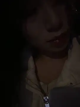 Snapshot of TOP_yoyo chatting on 09-23-25, 12:30 TOP yoyo online show from 09-23-25, 12:30