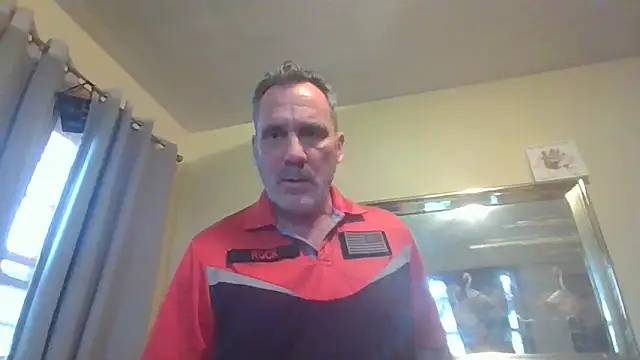 Snapshot of HunkofRock chatting on 12-21-25, 02:24 HunkofRock online show from 12-21-25, 02:24