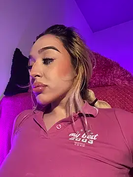 Amorkiss  online show from 01-16-26, 04:27