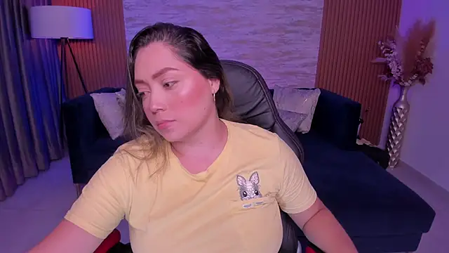 heidy johns online show from 11-28-25, 03:20