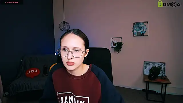 Snapshot of mona_cloud chatting on 03-16-25, 03:28 mona cloud online show from 03-16-25, 03:28