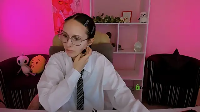 Snapshot of mona_cloud chatting on 09-23-25, 08:23 mona cloud online show from 09-23-25, 08:23