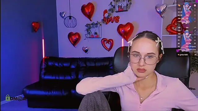 mona cloud online show from 02-28-26, 11:17