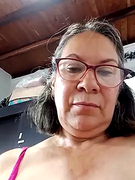 Snapshot of victoria_wayne chatting on 03-09-25, 01:04 victoria wayne online show from 03-09-25, 01:04