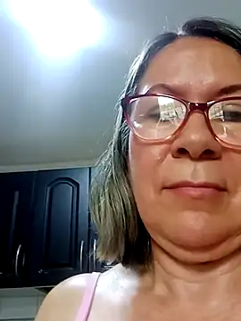 Snapshot of victoria_wayne chatting on 03-10-25, 12:48 victoria wayne online show from 03-10-25, 12:48