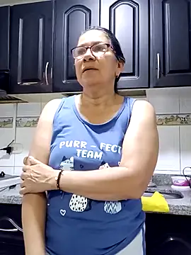 Snapshot of victoria_wayne chatting on 09-10-25, 10:15 victoria wayne online show from 09-10-25, 10:15