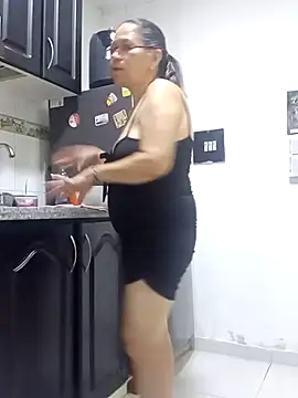 Snapshot of victoria_wayne chatting on 09-20-25, 10:49 victoria wayne online show from 09-20-25, 10:49