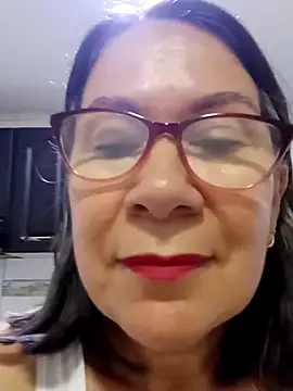 Snapshot of victoria_wayne chatting on 10-23-25, 10:47 victoria wayne online show from 10-23-25, 10:47