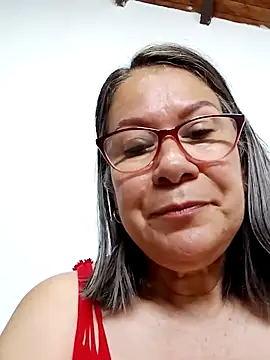 Snapshot of victoria_wayne chatting on 11-19-25, 10:37 victoria wayne online show from 11-19-25, 10:37