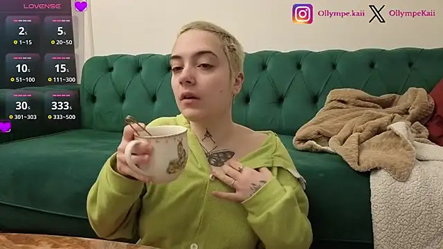 Snapshot of OllympeKaii chatting on 01-12-26, 07:02 OllympeKaii online show from 01-12-26, 07:02