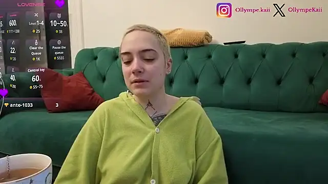 Snapshot of OllympeKaii chatting on 01-13-26, 07:24 OllympeKaii online show from 01-13-26, 07:24