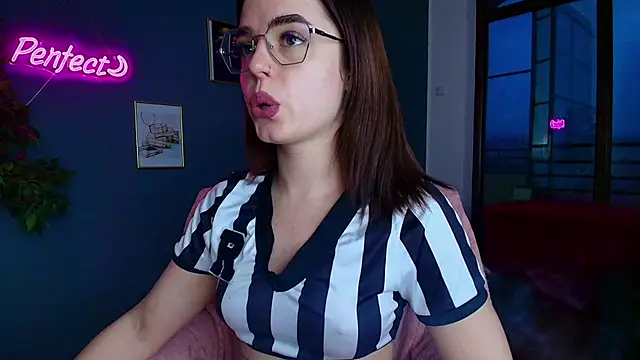 Perfect Moans online show from 04-03-26, 03:59