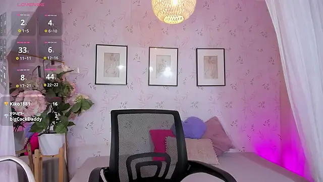 Snapshot of Gaby2_ chatting on 03-06-25, 03:24 Gaby2 online show from 03-06-25, 03:24