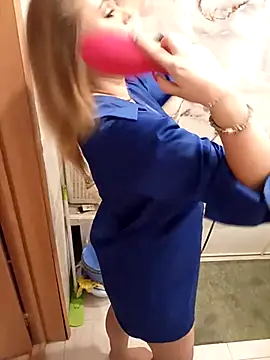 Juicy PeachLux online show from 03-08-25, 11:27