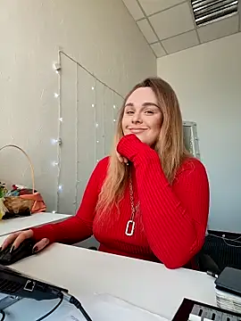 Juicy PeachLux online show from 10-04-25, 06:44