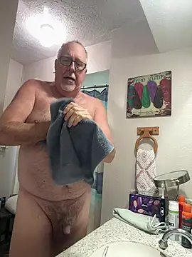 superbearboss online show from 04-22-26, 06:42