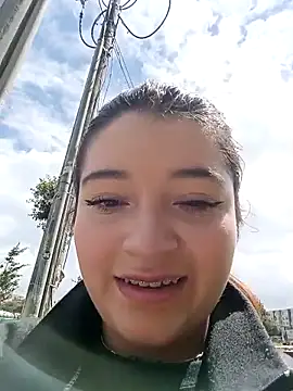 Snapshot of Karina_Leon chatting on 12-04-25, 05:21 Karina Leon online show from 12-04-25, 05:21