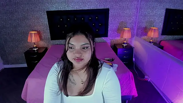 Scarlett  Johanson online show from 03-12-25, 09:23