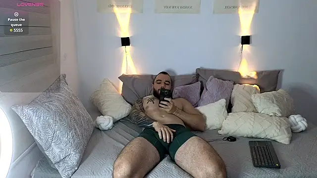 Isaac Carter online show from 03-14-25, 10:18