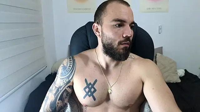 Isaac Carter online show from 11-08-25, 10:48