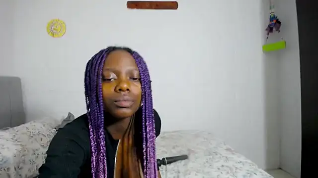 Snapshot of Kennya__ chatting on 03-19-25, 08:12 Kennya online show from 03-19-25, 08:12