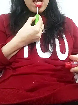 Snapshot of saraaxx1 chatting on 03-12-25, 08:20 saraaxx1 online show from 03-12-25, 08:20