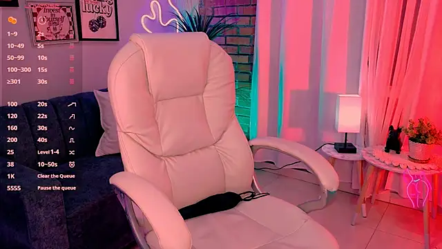 beautifulchleo online show from 10-01-25, 01:22