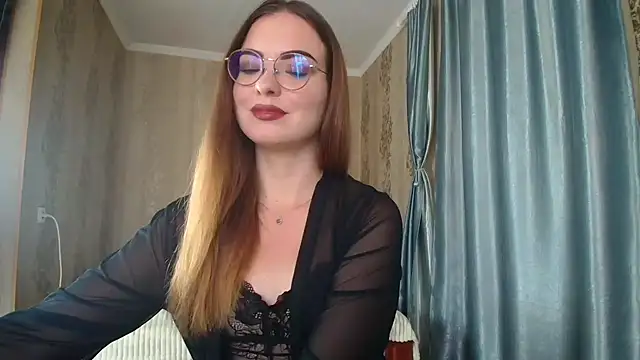 Leila Kissyu online show from 09-11-25, 01:22