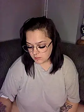 Saucy-Serenity online show from 10-20-25, 07:03