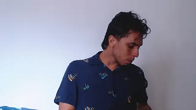 Snapshot of Monkey_uchiha777 chatting on 11-15-25, 01:51 Monkey uchiha777 online show from 11-15-25, 01:51