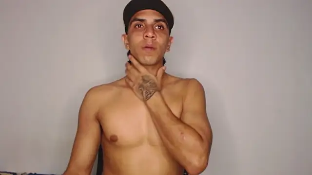 Snapshot of Monkey_uchiha777 chatting on 12-13-25, 11:10 Monkey uchiha777 online show from 12-13-25, 11:10