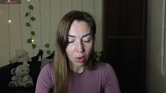 Kiss julli88I online show from 03-13-25, 12:35