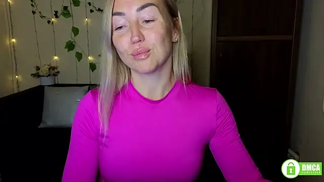 Kiss julli88I online show from 09-26-25, 05:28