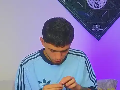 samevansx  online show from 09-09-25, 01:43