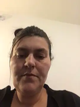 Snapshot of Curvy-Essex-Milf chatting on 03-19-25, 11:57 Curvy-Essex-Milf online show from 03-19-25, 11:57