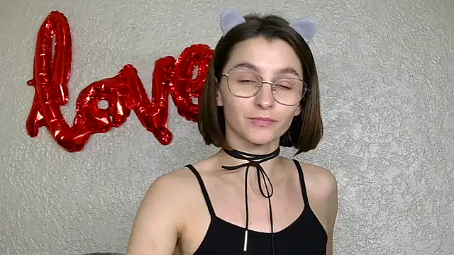 Snapshot of luna_Gharming chatting on 03-17-25, 04:54 luna Gharming online show from 03-17-25, 04:54