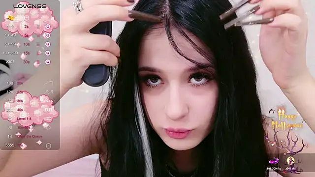 Snapshot of JaneRayan chatting on 10-20-25, 05:02 JaneRayan online show from 10-20-25, 05:02