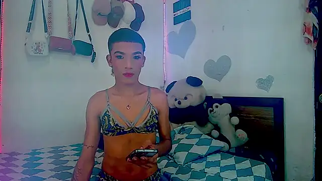 KimberlyXtreme online show from 11-10-25, 09:58