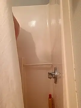 Snapshot of KITTYBOOBOOFUXX chatting on 11-29-25, 03:20 KITTYBOOBOOFUXX online show from 11-29-25, 03:20