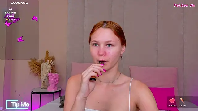 AmeliRoyse online show from 11-16-25, 05:18