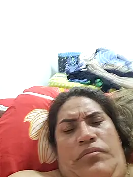 Snapshot of Milena_Foox chatting on 03-18-25, 07:08 Milena Foox online show from 03-18-25, 07:08