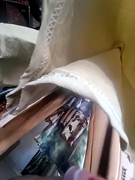 Snapshot of Milena_Foox chatting on 11-01-25, 07:49 Milena Foox online show from 11-01-25, 07:49