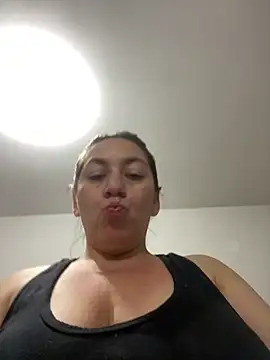 Snapshot of Luna-nevada chatting on 05-30-26, 03:14 Luna-nevada online show from 05-30-26, 03:14