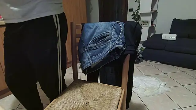 maialinofriuli online show from 10-24-25, 12:08